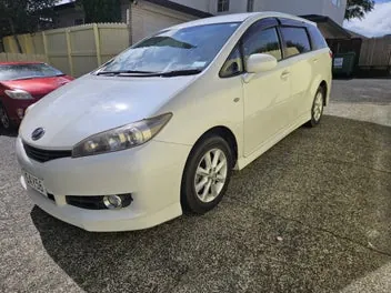 Toyota Wish 2009 photo 3