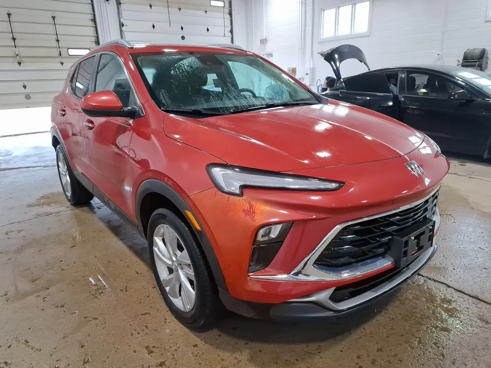 Buick Encore Gx 2024 photo 3