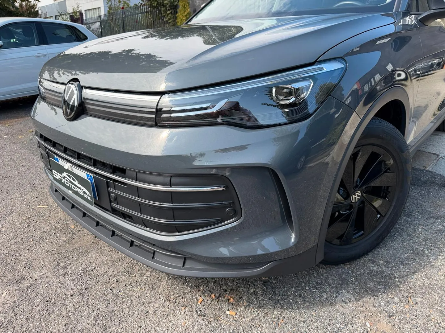 Volkswagen Tiguan 2024 photo 3