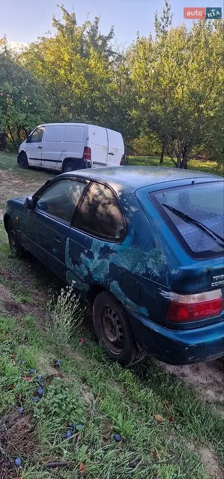 Toyota Corolla 1996 photo 4