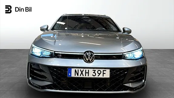 Volkswagen Passat 2025 photo 4