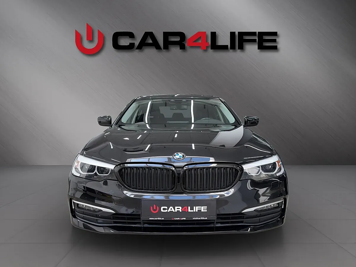 BMW 5 Series 2018 photo 2