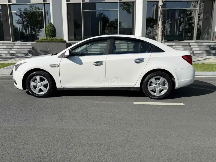 Chevrolet Cruze 2014 photo 4