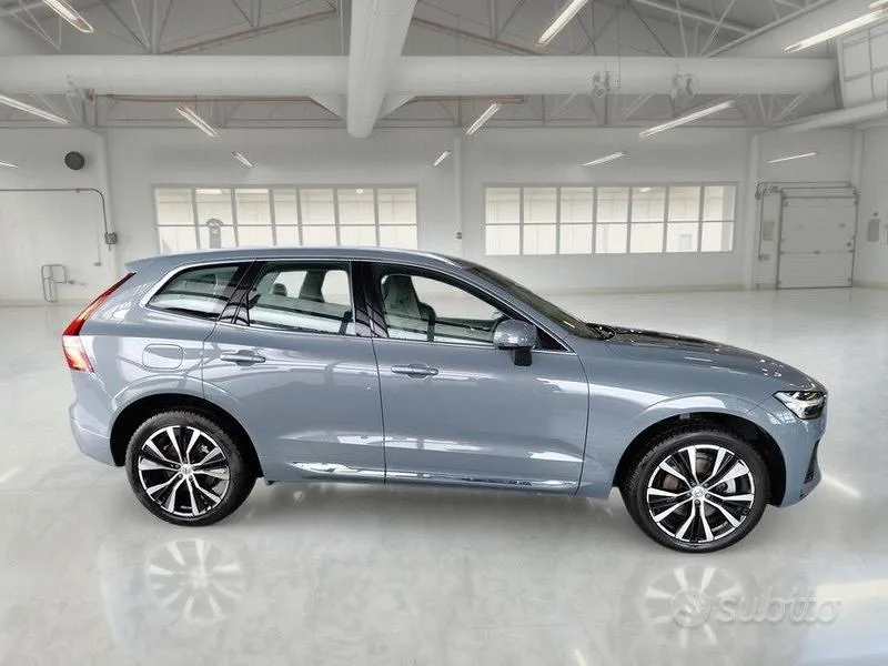 Volvo Xc60 2023 photo 3