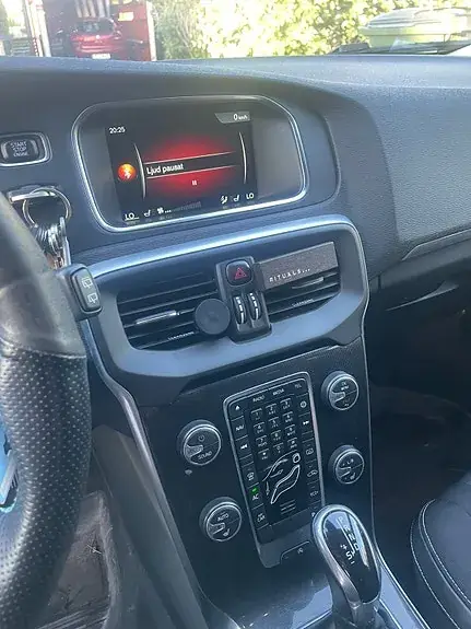 Volvo V40 2017 photo 5