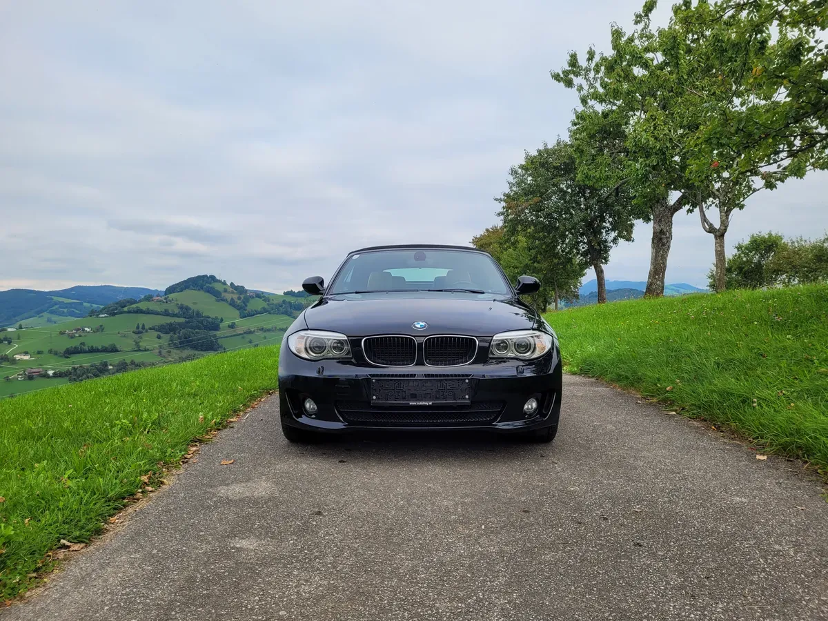 BMW 1 Series 2011 photo 2