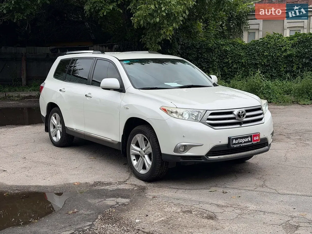 Toyota Highlander 2011 photo 3
