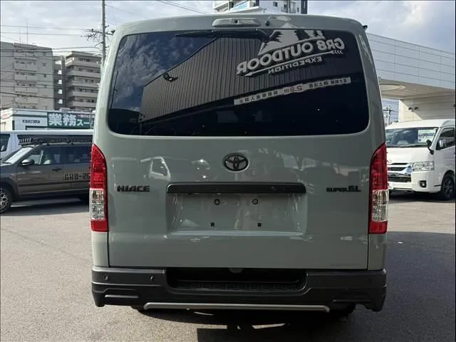 Toyota Hiace 2024 photo 3