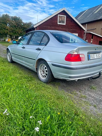 BMW 318I 2001 photo 5
