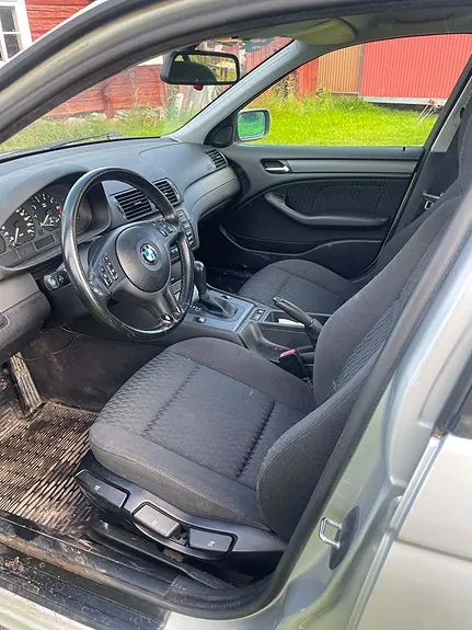 BMW 318I 2001 photo 3
