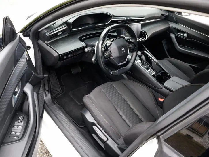 Peugeot 508 2022 photo 3