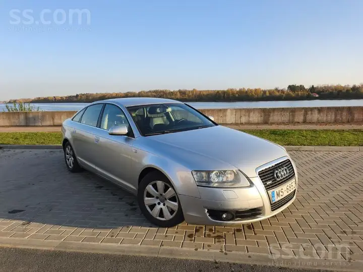 Audi A6 2004 photo 2