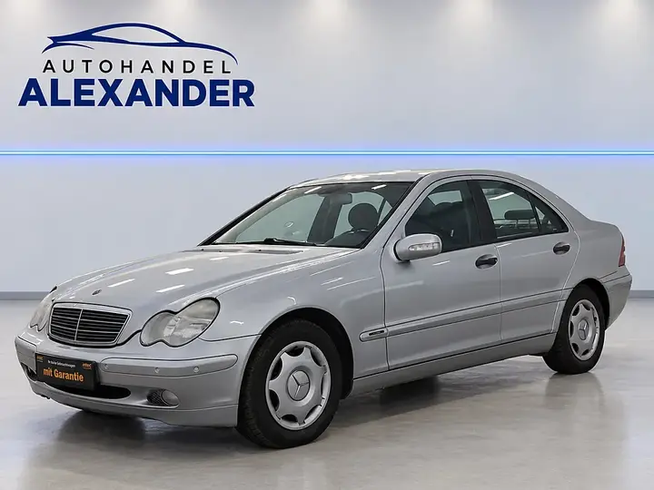 Mercedes-Benz C-Class 2001 photo 2