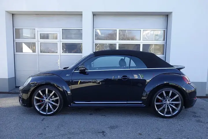 Volkswagen Beetle 2017 photo 2