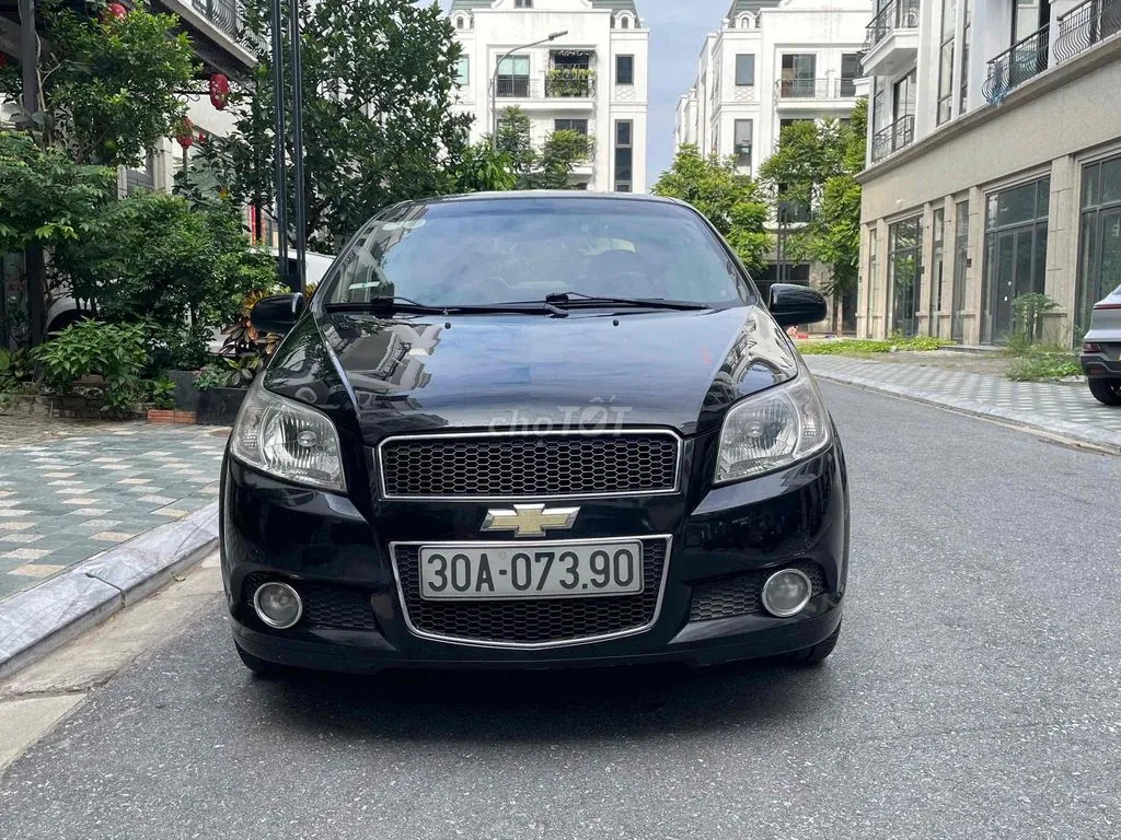 Chevrolet Aveo 2013 photo 3