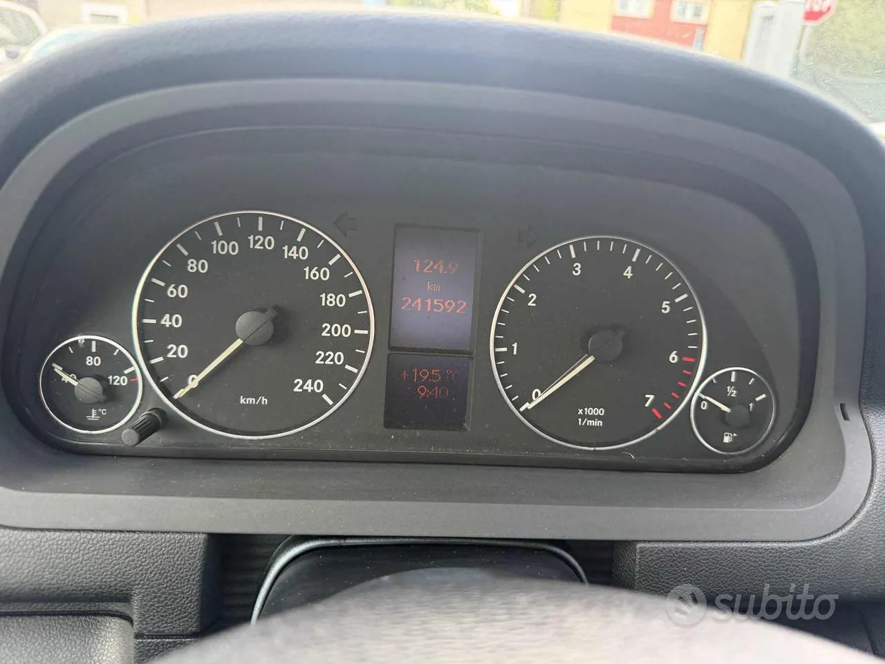 Mercedes-Benz A 150 2008 photo 3