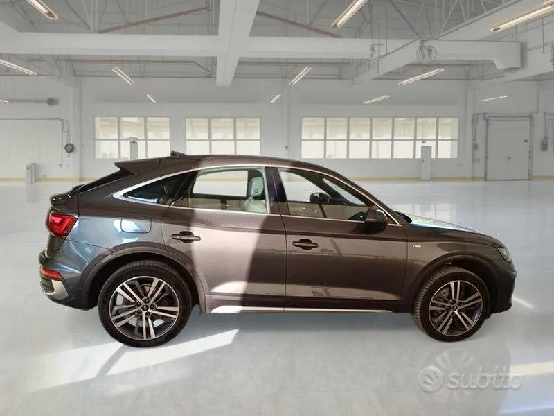 Audi Q5 2022 photo 3