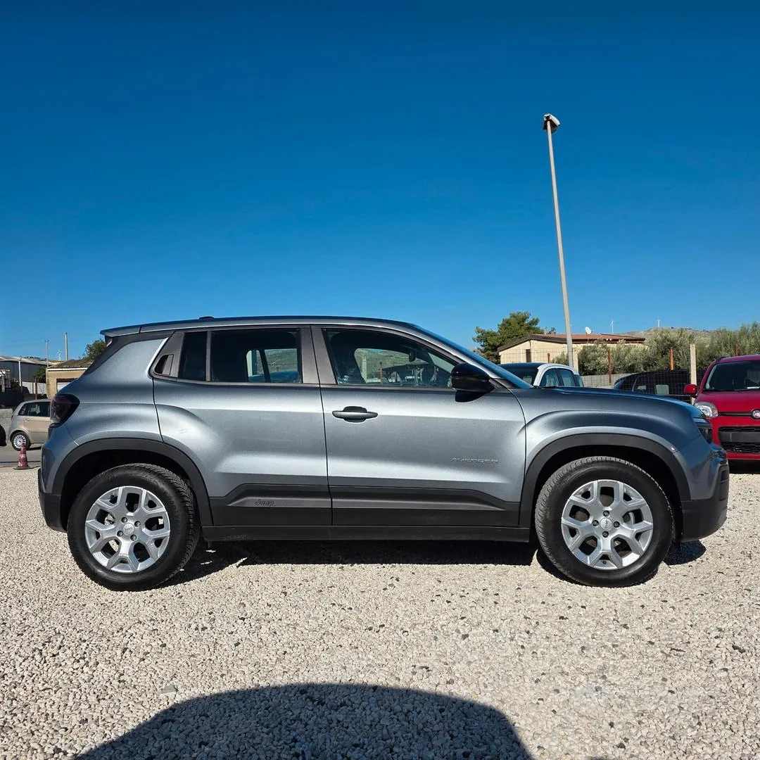 Jeep Avenger 2025 photo 4