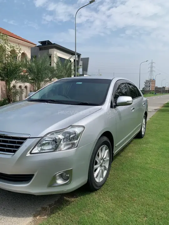 Toyota Premio