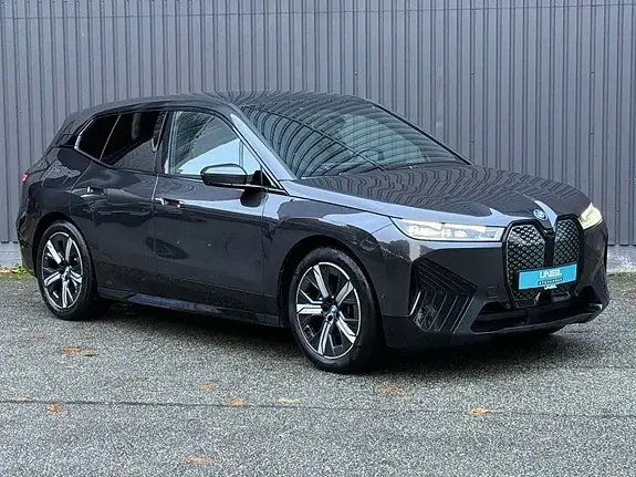 BMW Ix 2022 photo 2
