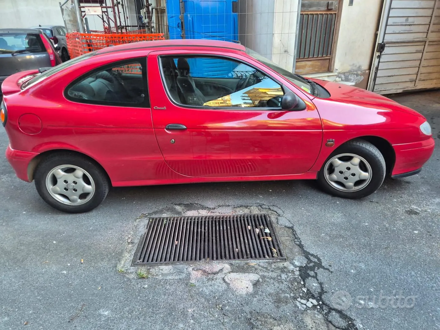 Renault Megane 1996 photo 2