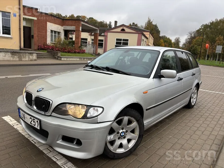 BMW 320