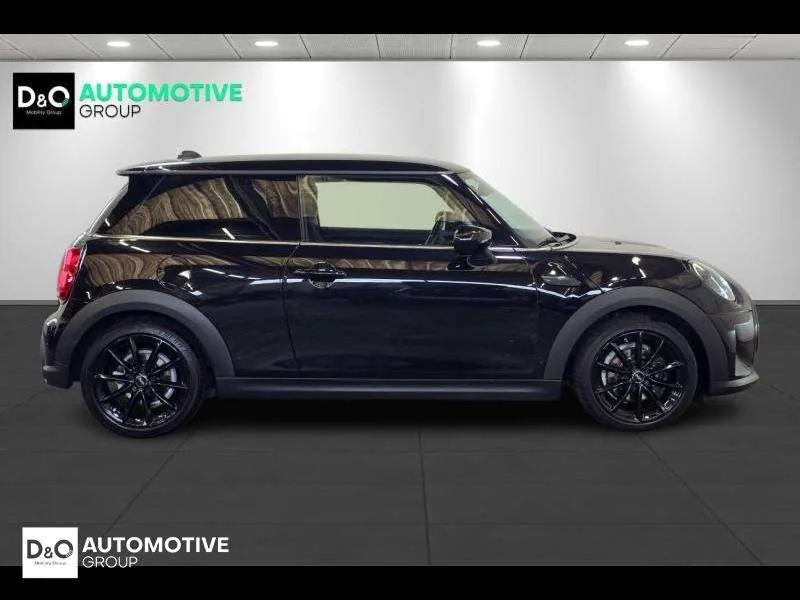 Mini One 2021 photo 4