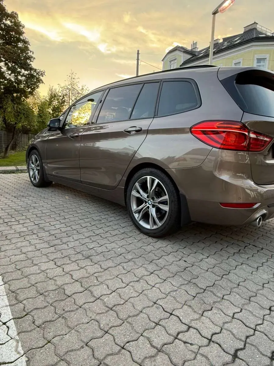BMW 2 Series 2018 photo 2