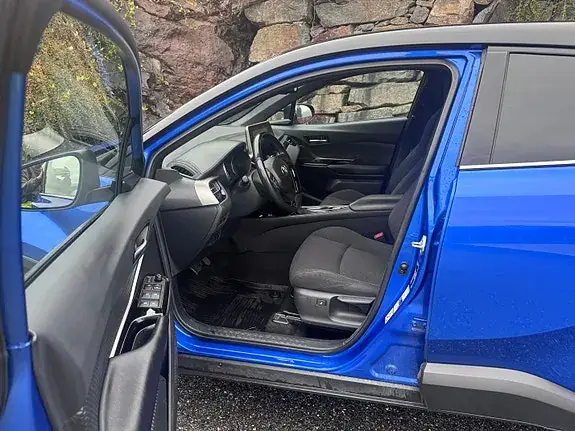 Toyota C-Hr 2019 photo 5