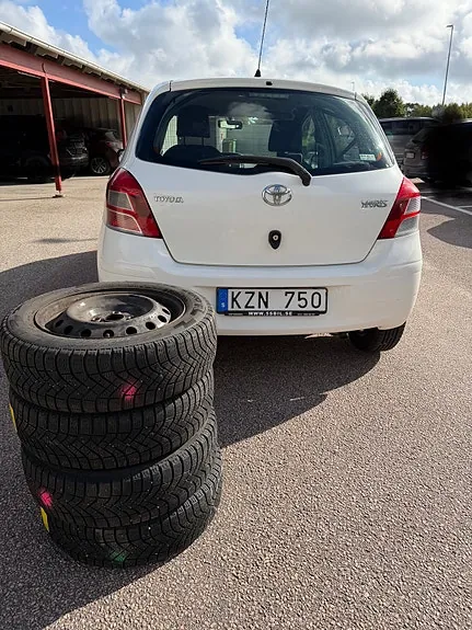 Toyota Yaris 2010 photo 4