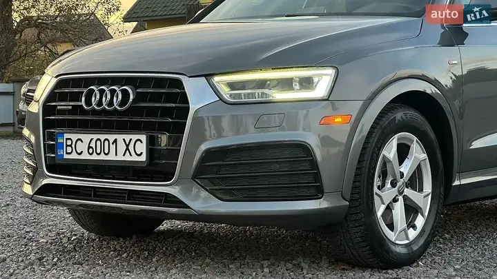 Audi Q3 2015 photo 3