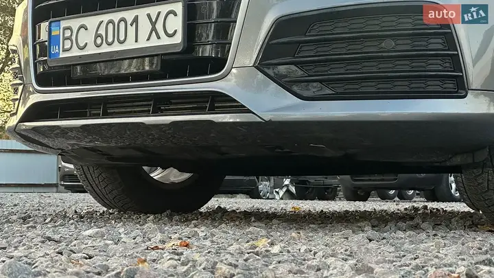 Audi Q3 2015 photo 5