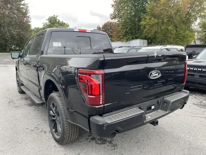 Ford F-150 2026 photo 3