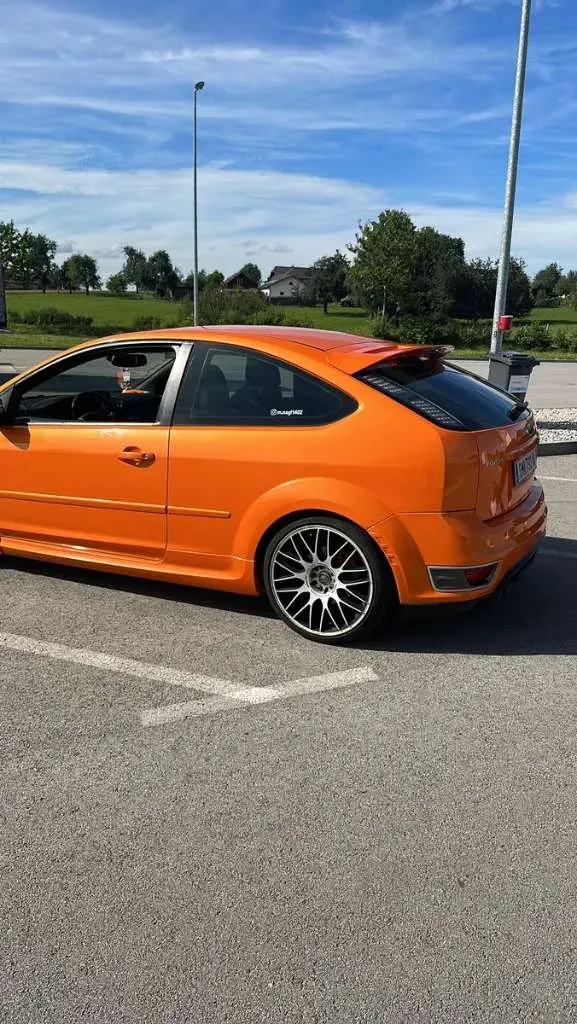 Ford Focus St Mk2 2006 photo 3
