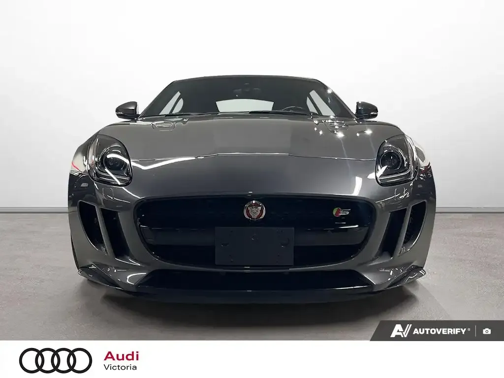 Jaguar F-Type 2016 photo 2