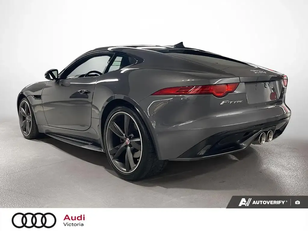 Jaguar F-Type 2016 photo 4