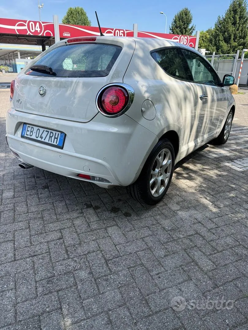 Alfa Romeo Mito 2010 photo 4