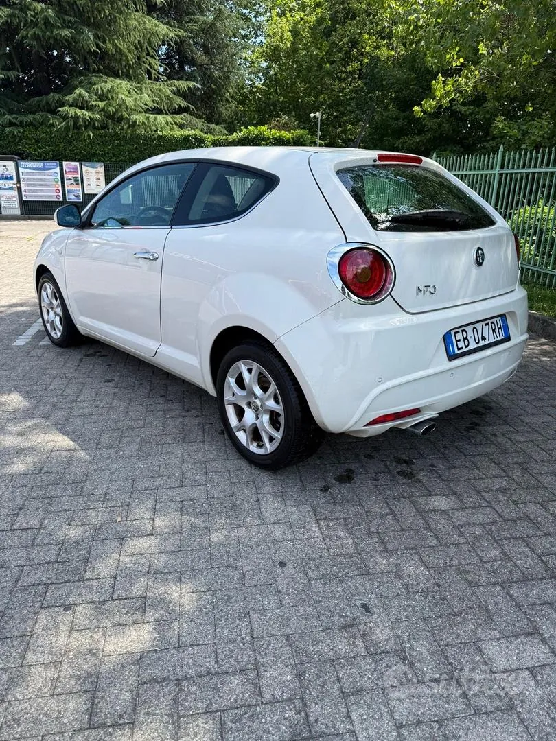 Alfa Romeo Mito 2010 photo 3