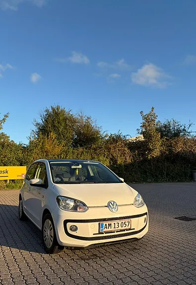 Volkswagen Up