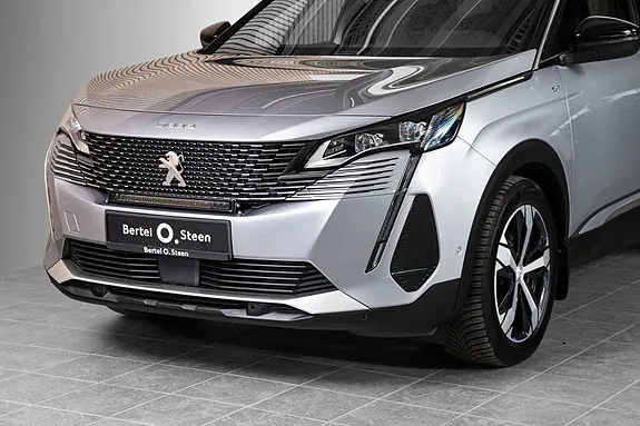 Peugeot 5008 2022 photo 2