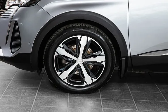 Peugeot 5008 2022 photo 4