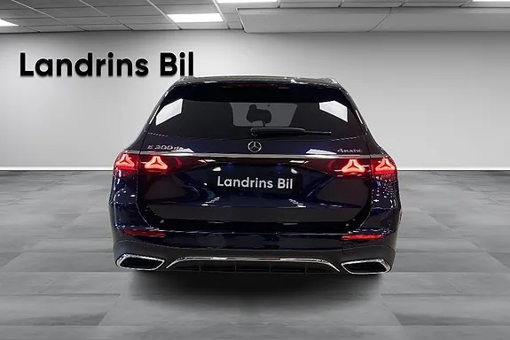 Mercedes-Benz E300 De 2026 photo 5