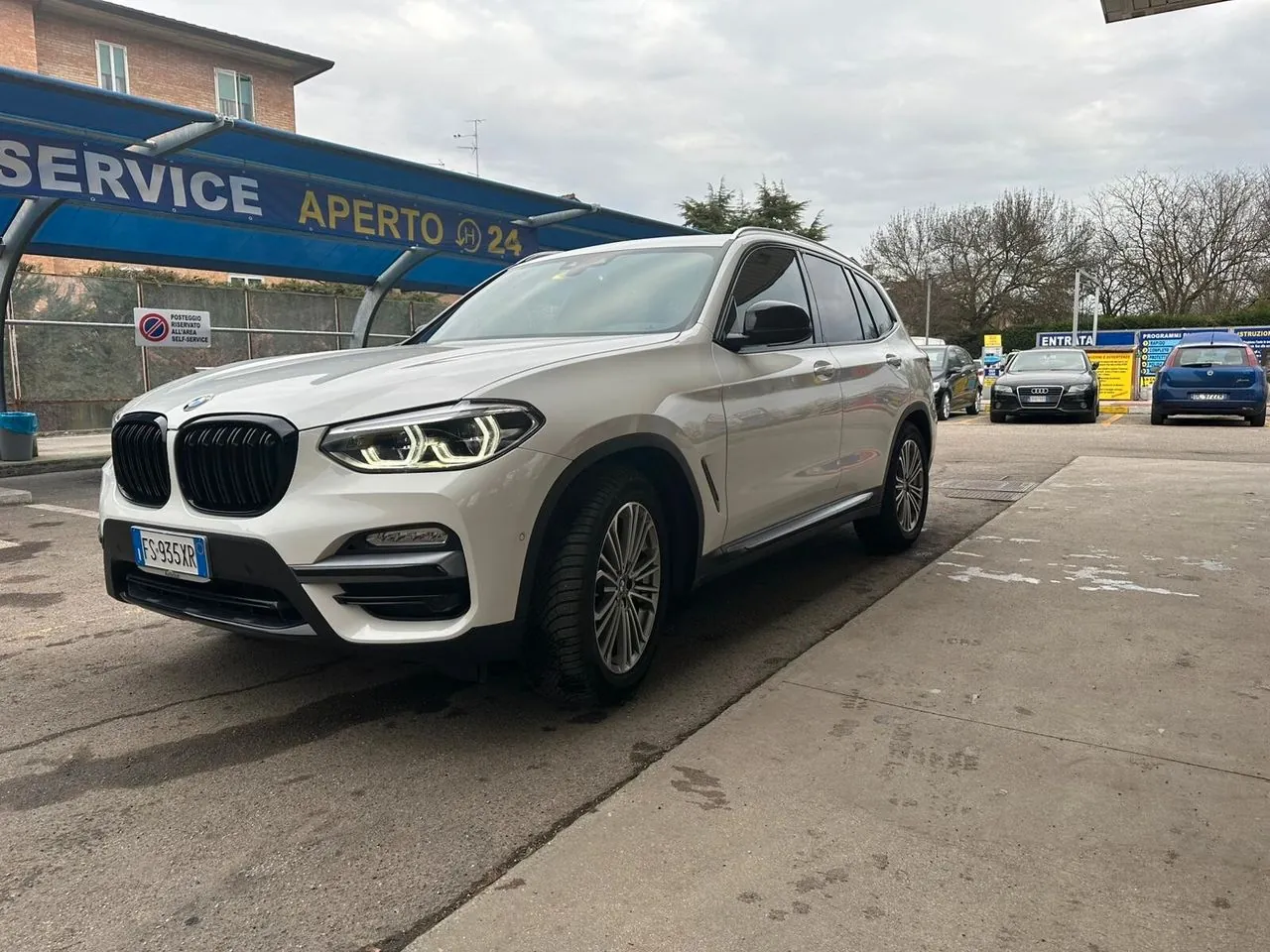 BMW X3 2018 photo 2