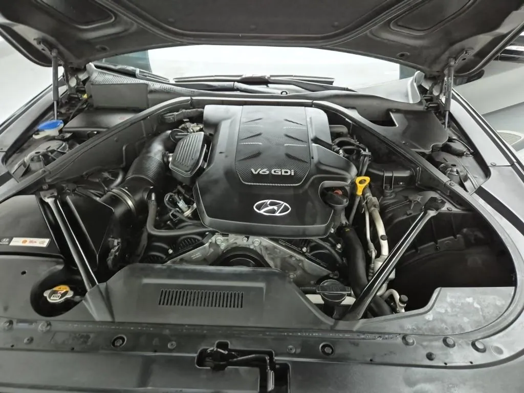Hyundai Genesis 2015 photo 5