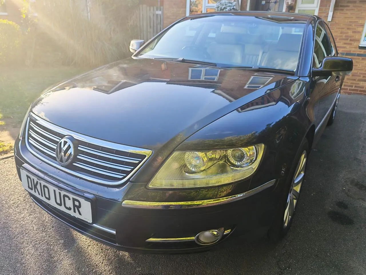 Volkswagen Phaeton 2010 photo 3