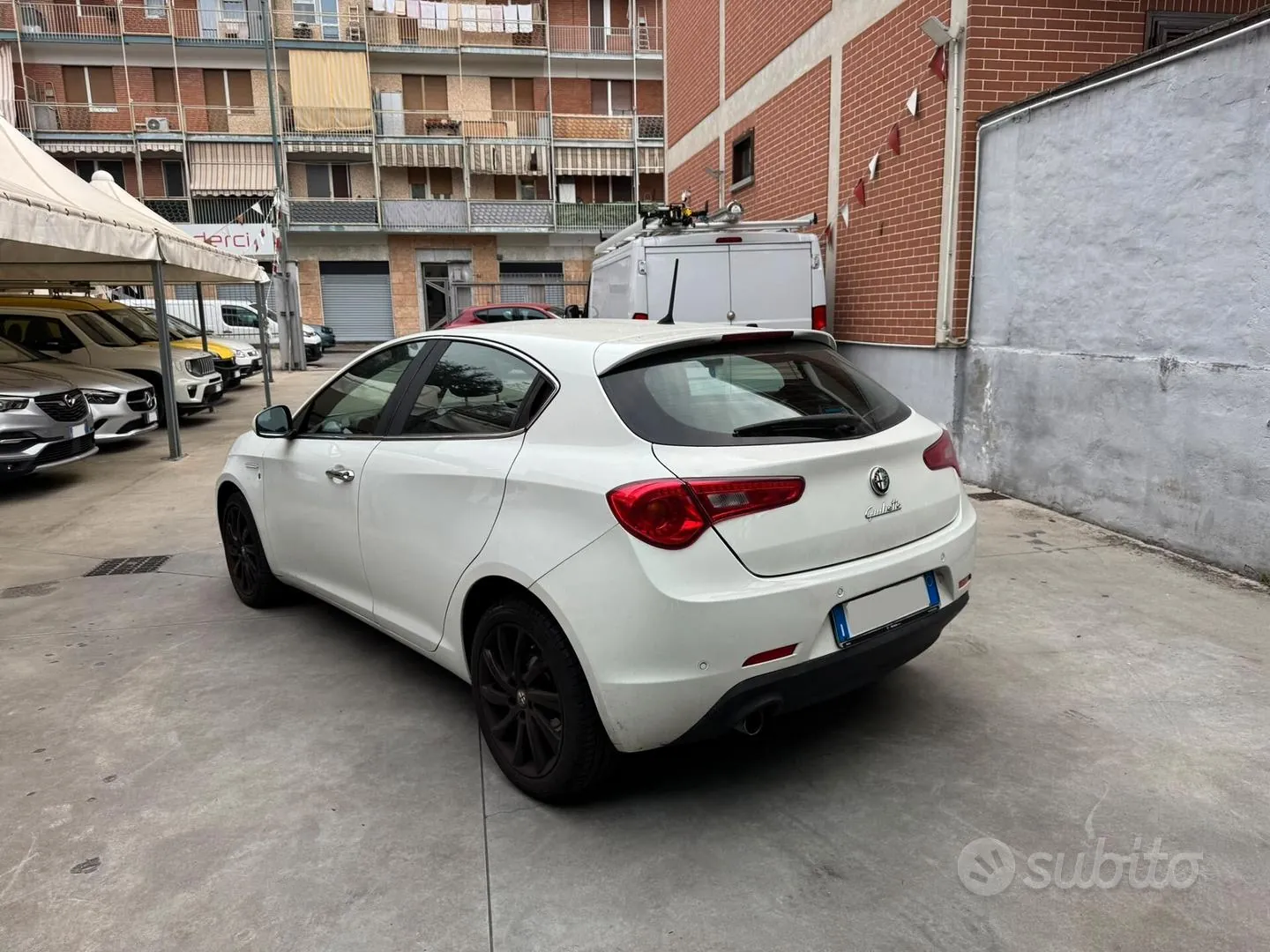 Alfa Romeo Giulietta 2015 photo 4