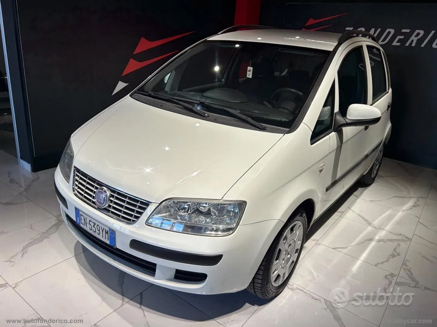 Fiat Idea 2012 photo 2