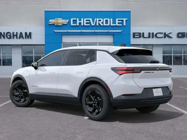 Chevrolet Equinox 2027 photo 4