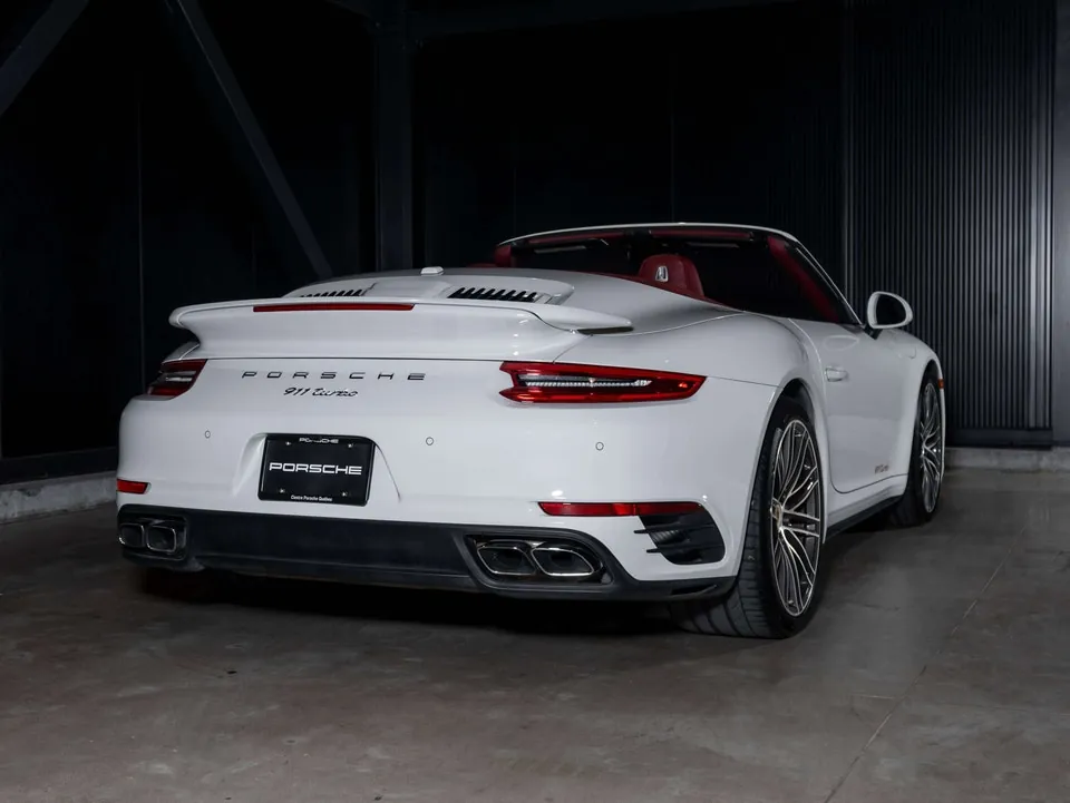 Porsche 911 2018 photo 4