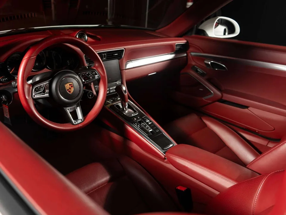 Porsche 911 2018 photo 5